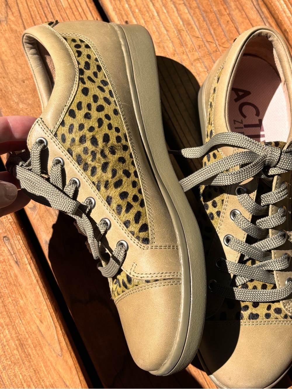 NWT Rare Danni Xf Khaki Leopard Print Leather & Pony Hair Casual Sneakers 38XW
